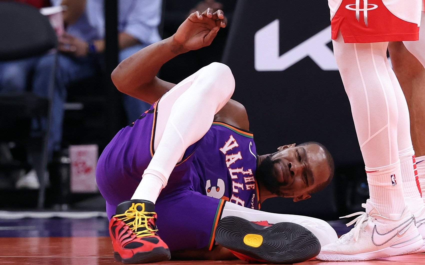 九游娱乐-杜兰特意外战胜澳大利亚队，持续失利引爆全场！