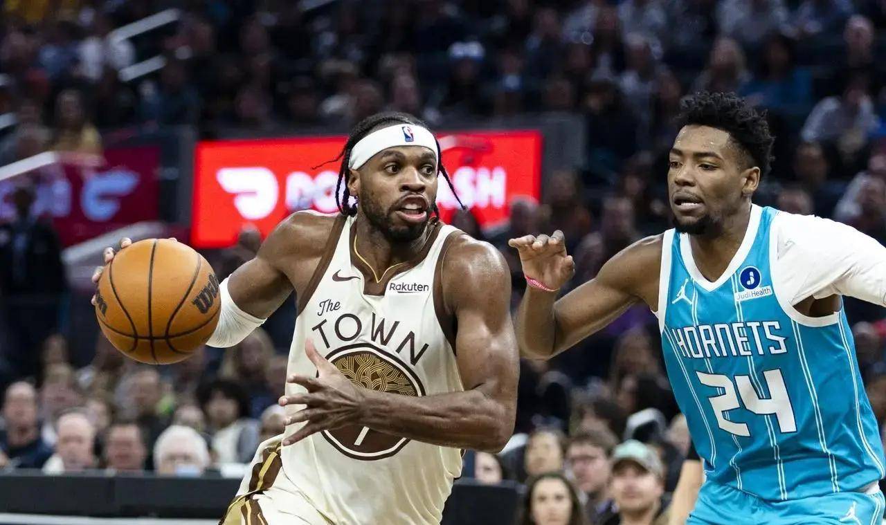 九游娱乐-关于巴特勒连续十五场比赛得分超过赛况扑朔迷离，湖人挑战极限！的信息