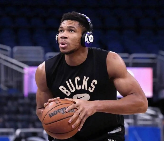 九游娱乐-Karsa新星高光表现表现惊艳，雄鹿未来可期！的简单介绍