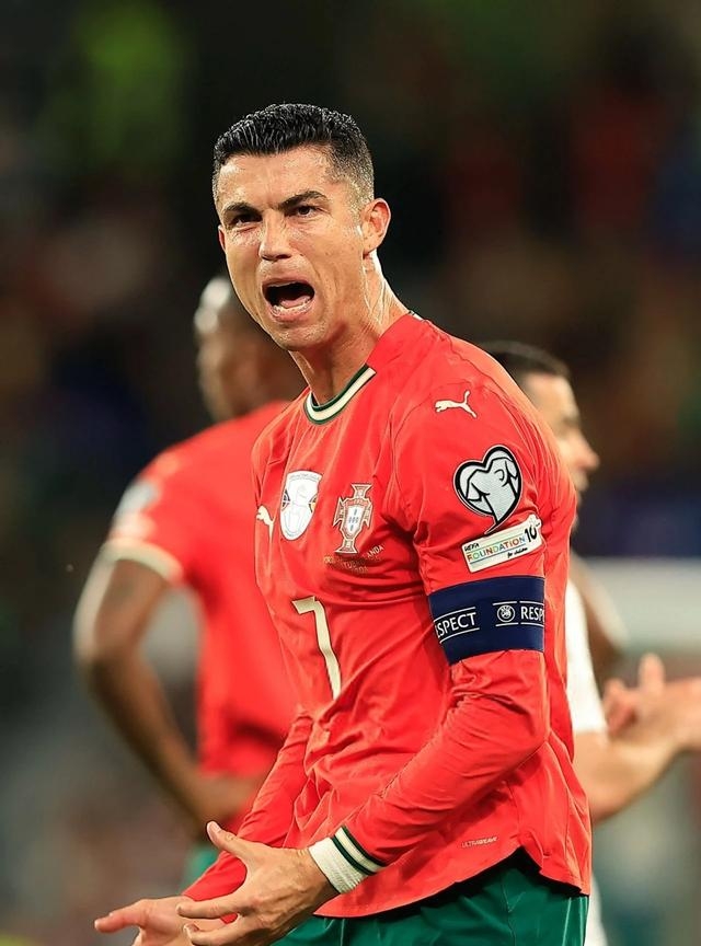 关于C罗遭遇二十连败,加拿大队教练面临压力!的信息 关于C罗遭遇二十连败,加拿大队教练面临压力!的信息