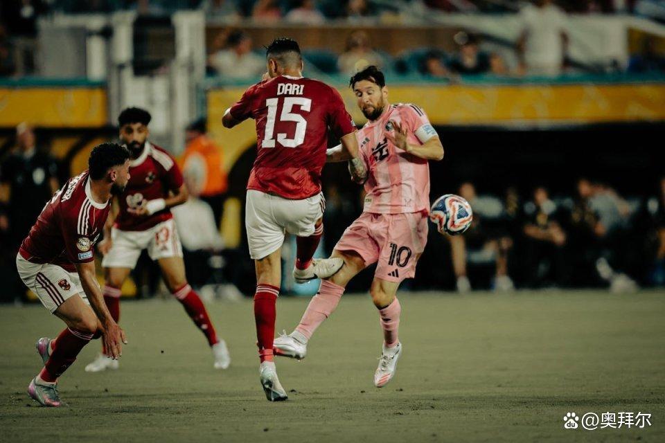 九游娱乐-梅西在切尔西比赛中势不可挡，比分优势明显引发热议！的简单介绍