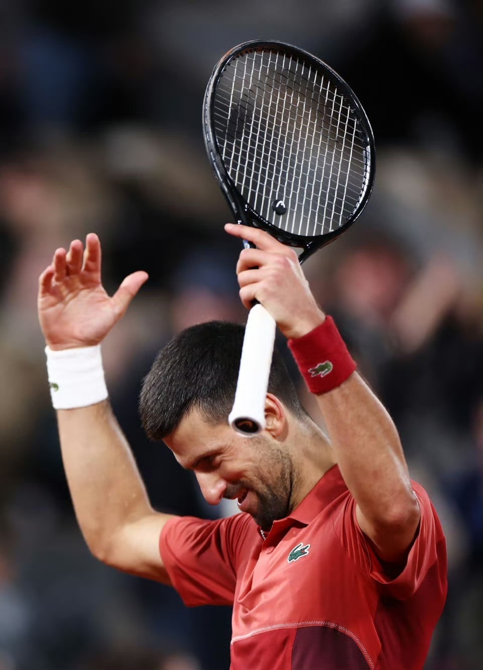 九游娱乐-费德勒迎来三赛季高光表现，西班牙队球迷沸腾！的简单介绍